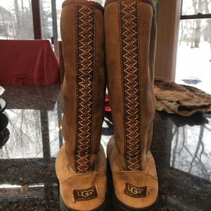 Ugg Ultimate Boot (RARE!)